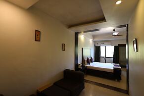 Hotel Ashwin Igatpuri, Pure Veg & Jain Food