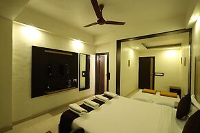 Hotel Ashwin Igatpuri, Pure Veg & Jain Food