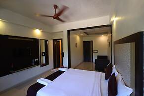 Hotel Ashwin Igatpuri, Pure Veg & Jain Food