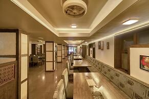 Hotel Ashwin Igatpuri, Pure Veg & Jain Food