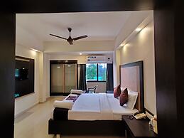 Hotel Ashwin Igatpuri, Pure Veg & Jain Food