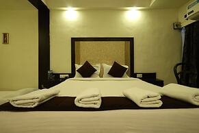 Hotel Ashwin Igatpuri, Pure Veg & Jain Food