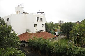 Hotel Ashwin Igatpuri, Pure Veg & Jain Food