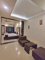 Hotel Ashwin Igatpuri, Pure Veg & Jain Food