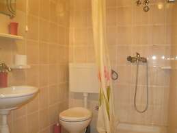 Apartmani Bako Komiza