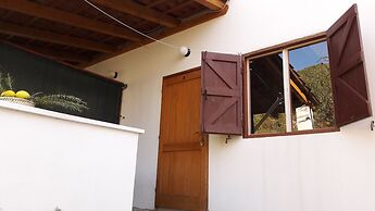 Apartmani Bako Komiza