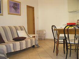 Apartmani Bako Komiza