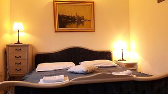 Apartmani Bako Komiza