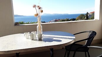 Apartmani Bako Komiza