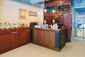 Khaosan Station Hostel