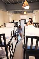 Khaosan Station - Adults Only - Hostel