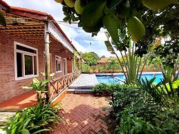 Ninh Binh Mountain Side Homestay & Cafe