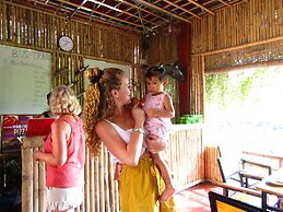 Ninh Binh Mountain Side Homestay & Cafe