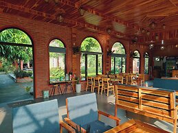Ninh Binh Mountain Side Homestay & Cafe