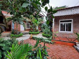 Ninh Binh Mountain Side Homestay & Cafe