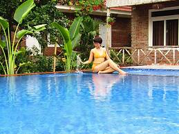 Ninh Binh Mountain Side Homestay & Cafe