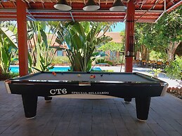 Ninh Binh Mountain Side Homestay & Cafe