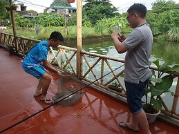 Ninh Binh Mountain Side Homestay & Cafe