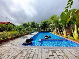 Ninh Binh Mountain Side Homestay & Cafe