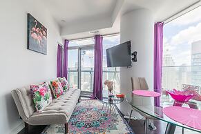 GLOBALSTAY. Maple Leaf Square