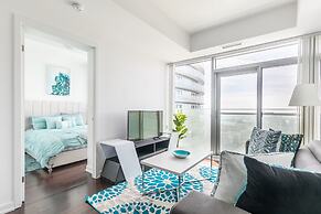 GLOBALSTAY. Maple Leaf Square