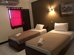 Royal Night Bazaar Hotel