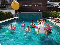 Royal Night Bazaar Hotel