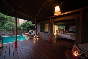 Flameback Eco Lodge