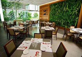 Vinos Asia at Swiss Garden