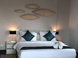 Syphon Hotel & Apartment