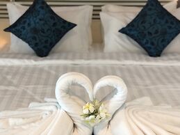 Syphon Hotel & Apartment