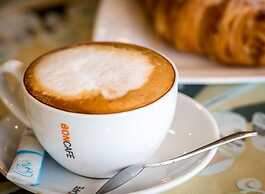 Syphon Hotel & Apartment