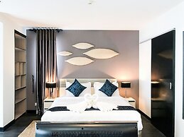 Syphon Hotel & Apartment