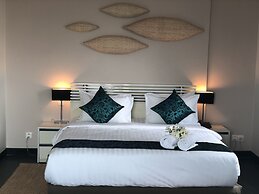 Syphon Hotel & Apartment