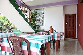 Elegant Homestay 