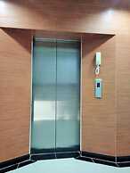 Sutharnlai Apartment