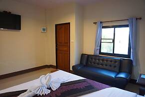 S Ville Resort