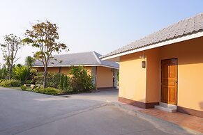 S Ville Resort