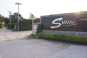 S Ville Resort
