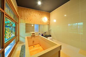 Takeya Kitano Honkan