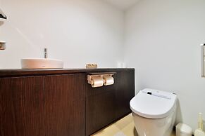 Takeya Kitano Honkan