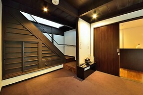 Takeya Kitano Honkan