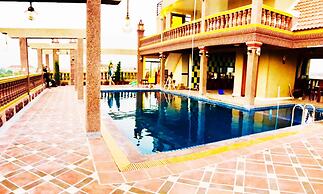 Hello Cambodia Boutique