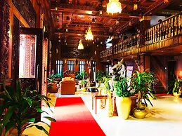 Hello Cambodia Boutique