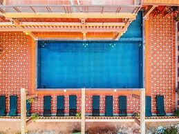 Hello Cambodia Boutique