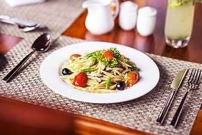 Hello Cambodia Boutique