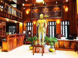 Hello Cambodia Boutique