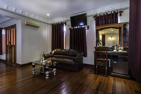 Hello Cambodia Boutique