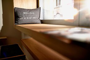 Schwabinger Wahrheit by Geisel