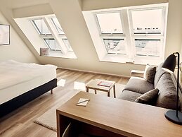 Schwabinger Wahrheit by Geisel